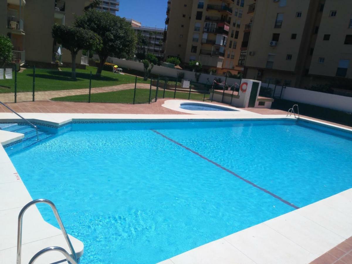 Piso Playa Torremolinos Apartment Exterior photo